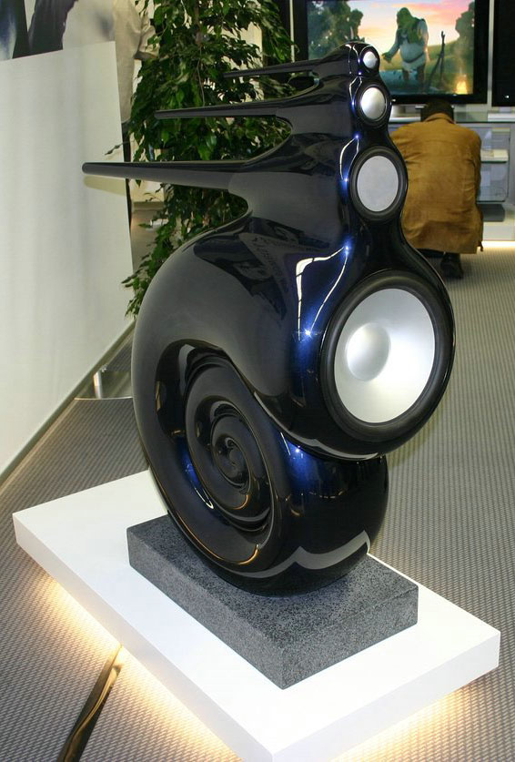B&W Nautilus Prestige